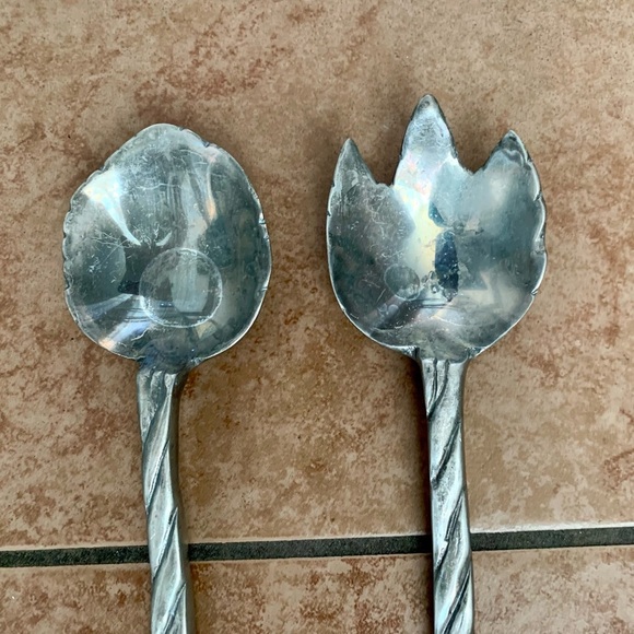 Stainless fork and spoon salad server - Picture 3 of 8